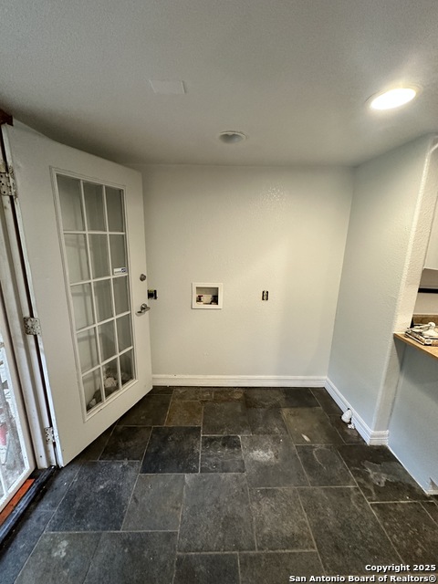 Image 15 of 22 For 1222 Hillcrest