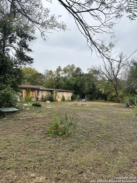 Image 20 of 22 For 1222 Hillcrest