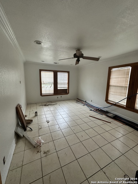 Image 9 of 22 For 1222 Hillcrest