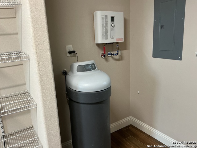 Image 13 of 78 For 1524 Freshwater