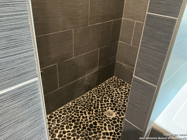 Image 21 of 78 For 1524 Freshwater