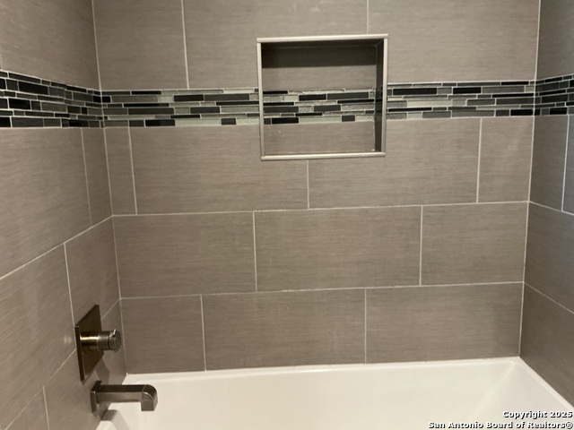 Image 34 of 78 For 1524 Freshwater