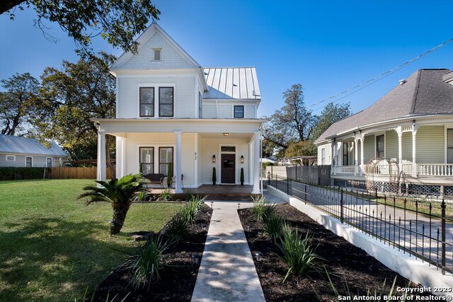 Details for 617 Guenther E, San Antonio, TX 78210