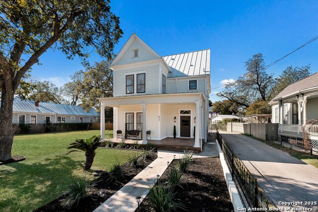 Image 2 of 47 For 617 Guenther E