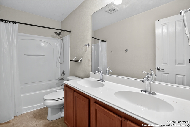 Image 21 of 25 For 5424 Storm King