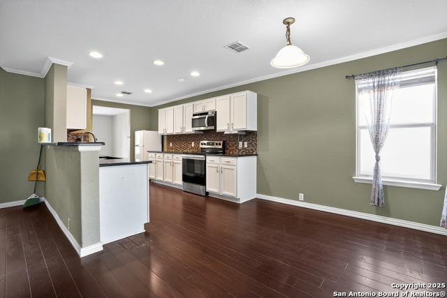 Image 7 of 25 For 5424 Storm King