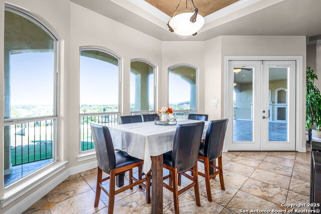 Image 17 of 43 For 22210 Via Posada