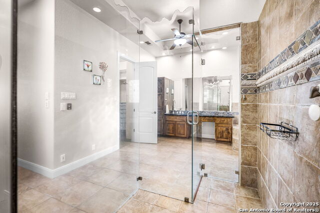 Image 23 of 43 For 22210 Via Posada