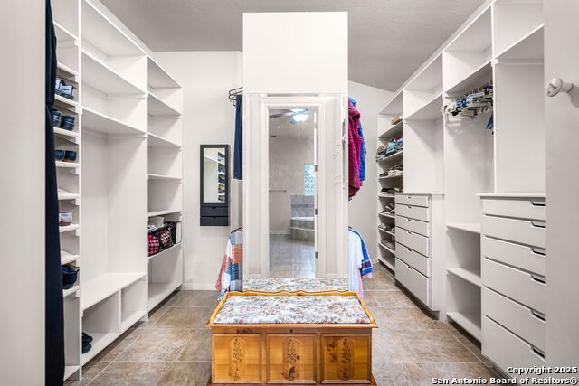 Image 26 of 43 For 22210 Via Posada