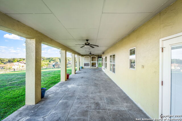 Image 37 of 43 For 22210 Via Posada