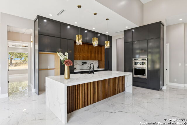 Image 11 of 50 For 147 Las Palomas