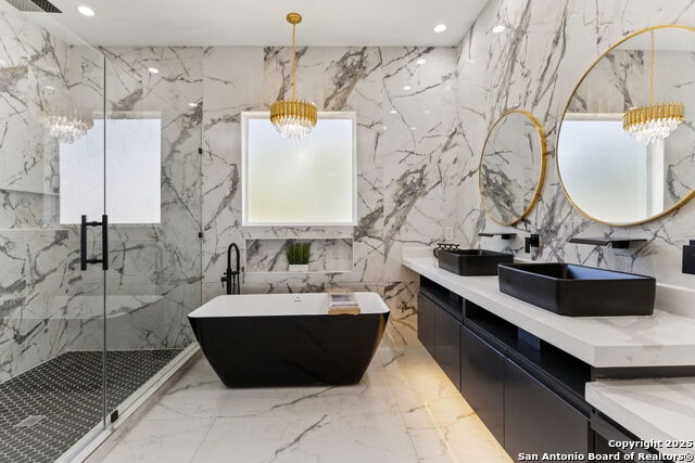 Image 31 of 50 For 147 Las Palomas