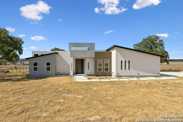 Image 4 of 50 For 147 Las Palomas