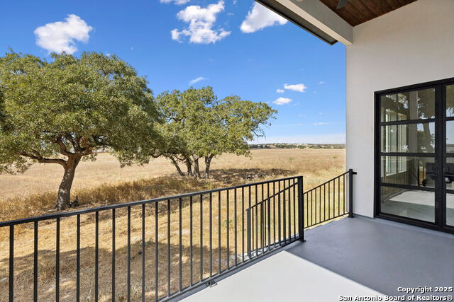 Image 46 of 50 For 147 Las Palomas