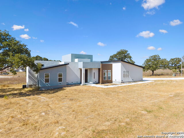 Image 48 of 50 For 147 Las Palomas