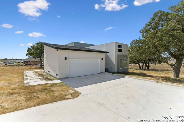 Image 8 of 50 For 147 Las Palomas