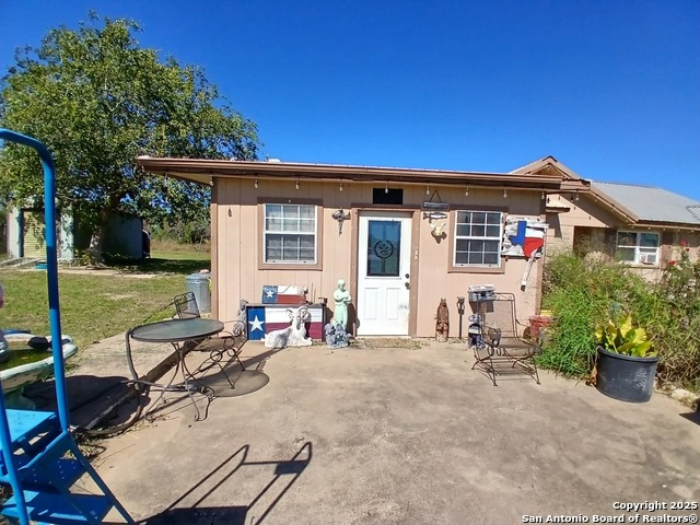 Image 4 of 53 For 706 Thomaston River Rd