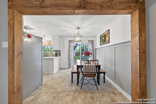 Image 12 of 26 For 764 Garden Meadow