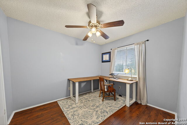 Image 17 of 26 For 764 Garden Meadow