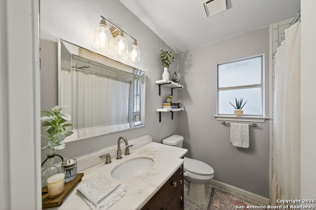 Image 18 of 26 For 764 Garden Meadow