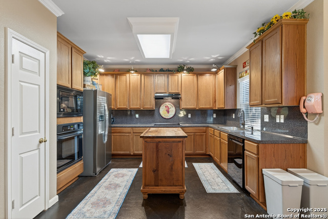 Image 6 of 24 For 2052 Heaton Hall