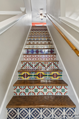 Image 9 of 24 For 2052 Heaton Hall