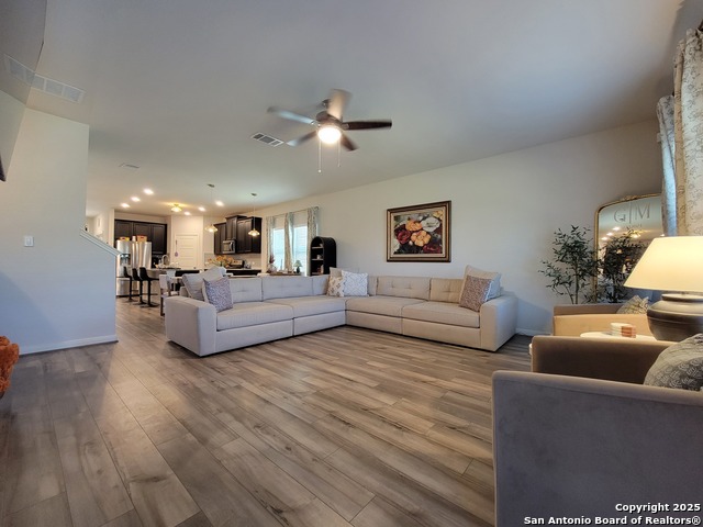 Image 13 of 35 For 10219 Azealia Way