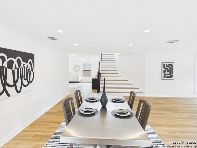 Image 9 of 43 For 4933 Corian Well