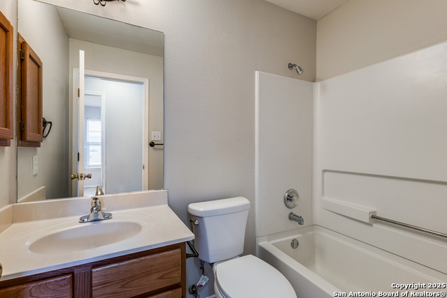 Image 17 of 25 For 22 Sunflower Run