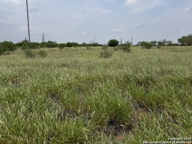 Image 8 of 9 For 2438 Interstate 35
