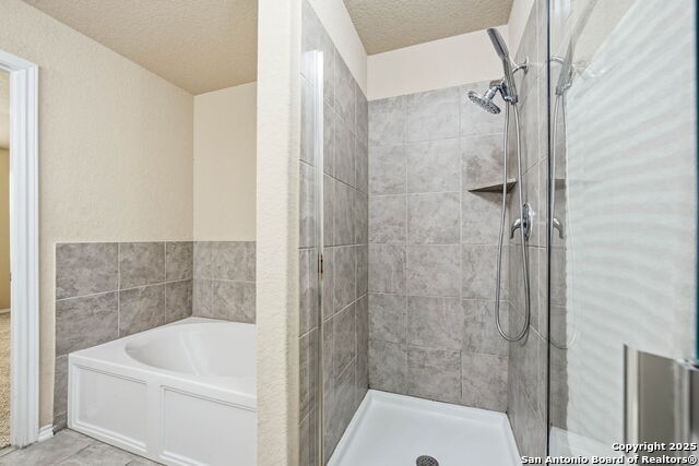 Image 24 of 35 For 184 Jolie Circle