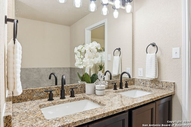 Image 25 of 35 For 184 Jolie Circle