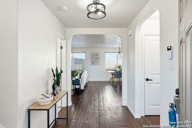 Image 5 of 35 For 184 Jolie Circle