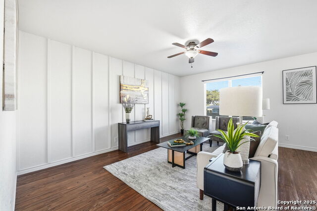 Image 6 of 35 For 184 Jolie Circle