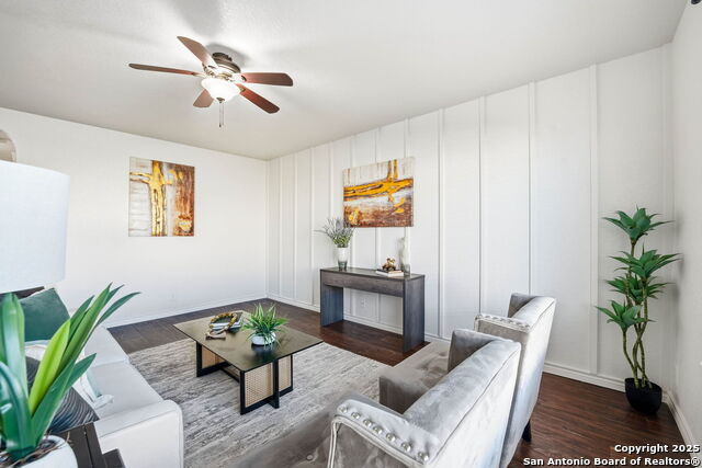 Image 8 of 35 For 184 Jolie Circle