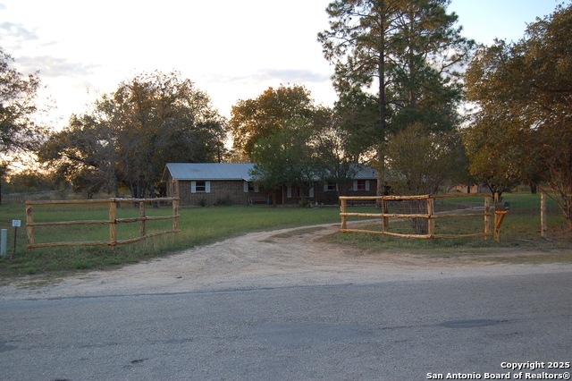 Image 3 of 21 For 1380 County Road 6723