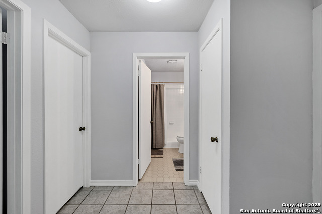 Image 21 of 44 For 10243 Grand Meadow