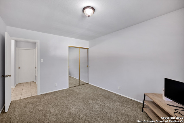 Image 24 of 44 For 10243 Grand Meadow