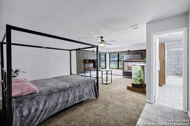 Image 25 of 44 For 10243 Grand Meadow