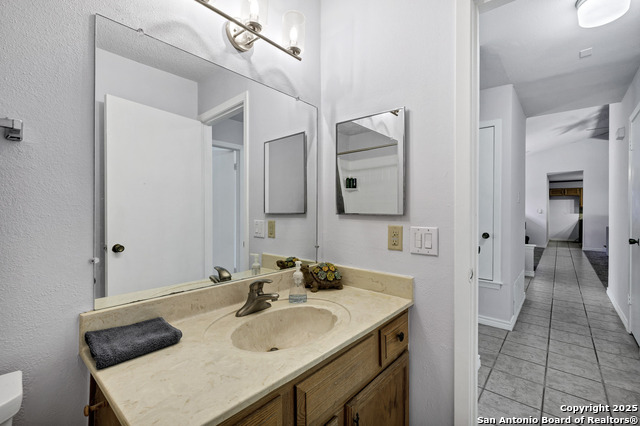 Image 33 of 44 For 10243 Grand Meadow