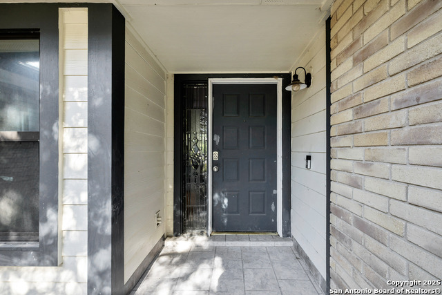 Image 5 of 44 For 10243 Grand Meadow