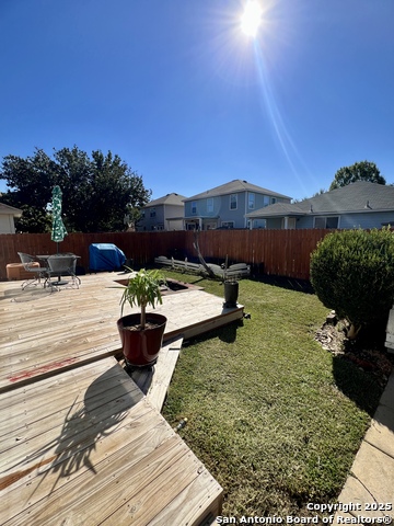 Image 28 of 30 For 9114 Laguna Falls