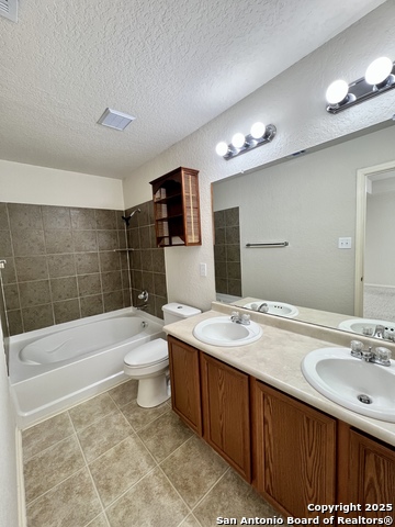 Image 9 of 30 For 9114 Laguna Falls