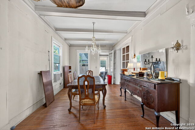 Image 13 of 30 For 433 Woodlawn Ave W