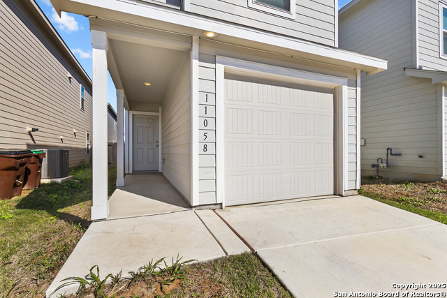 Image 3 of 25 For 11058 Tree Line