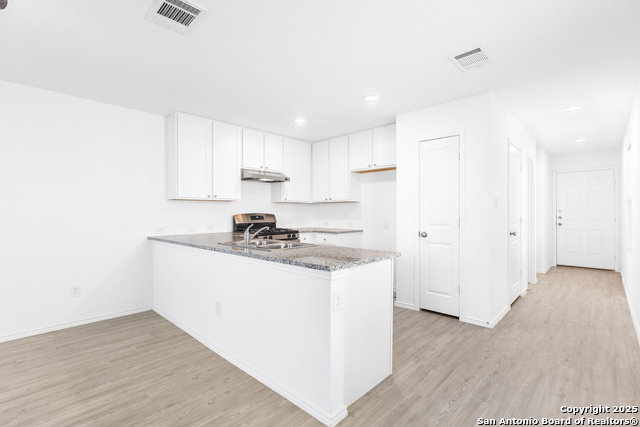 Image 9 of 25 For 11058 Tree Line