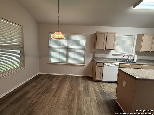 Image 22 of 28 For 5335 Stormy Skies