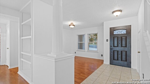 Image 3 of 23 For 18735 Redriver Trl