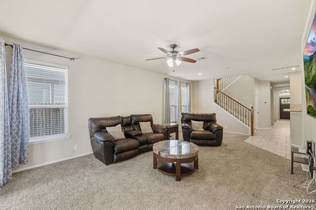 Listing photo id 9 for 8819 Liberty Sky