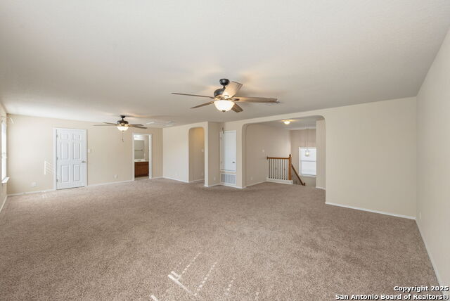 Listing photo id 24 for 8819 Liberty Sky